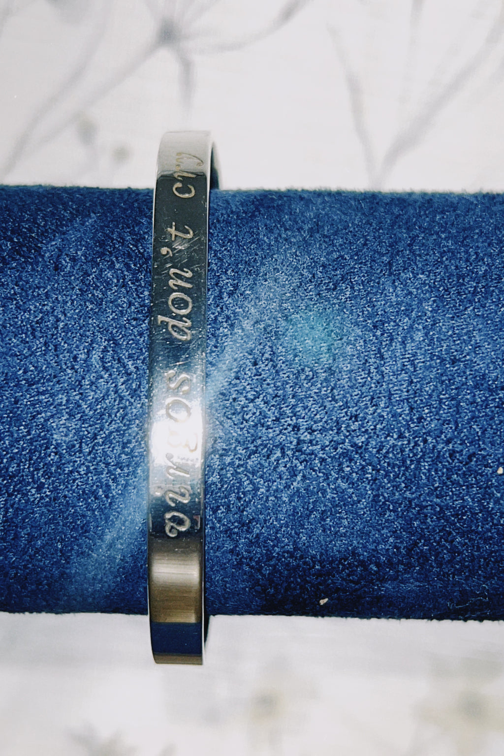 VIRGOS DON'T CRY 002 (AZUL)