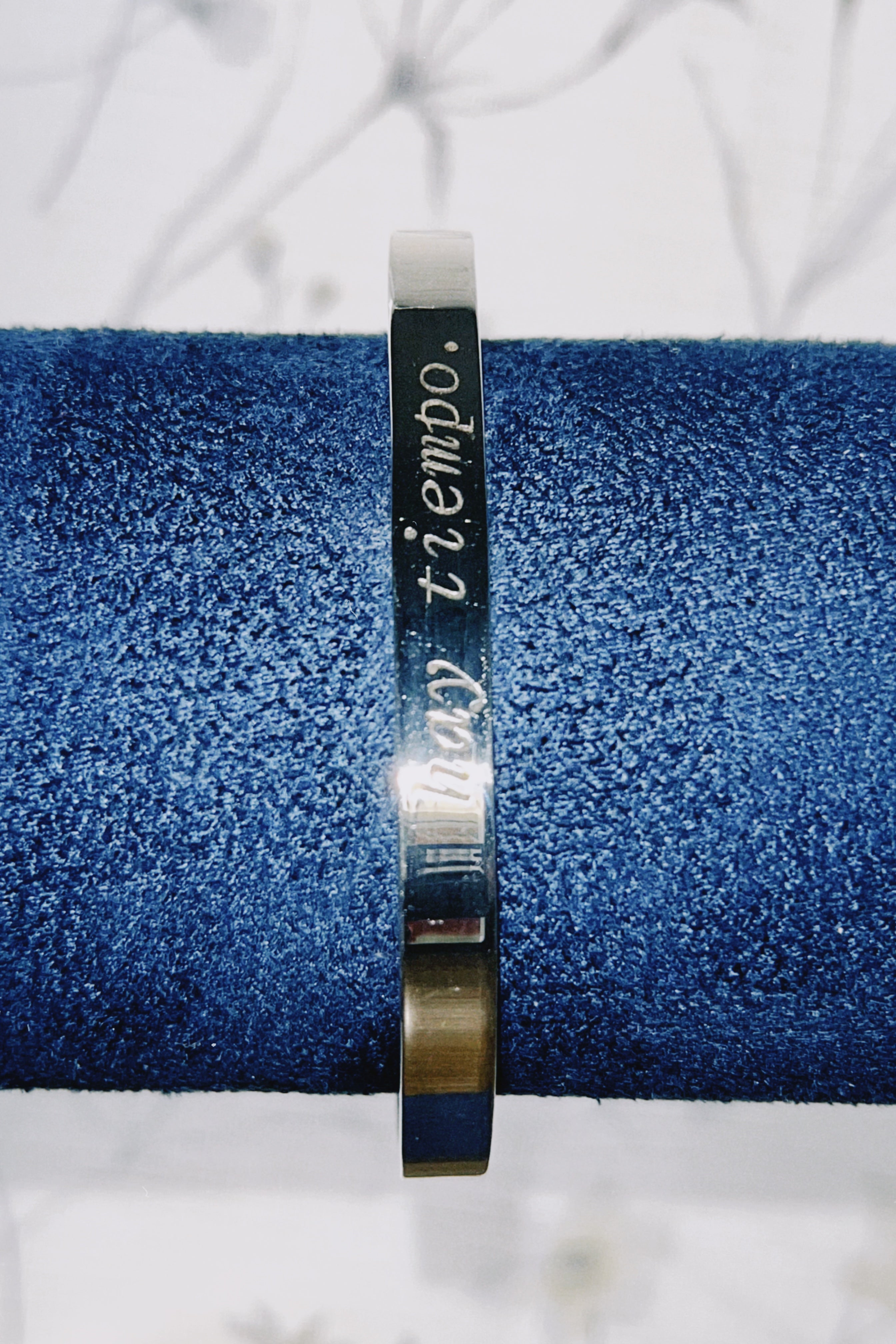 HAY TIEMPO. 011 (VERDE)