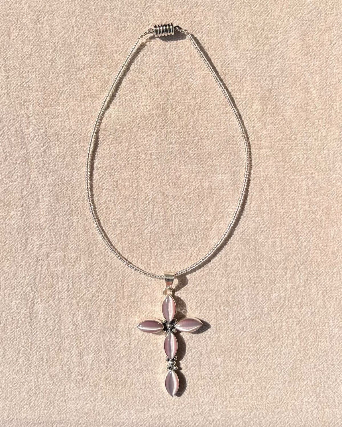 DIJE CRUZ (MORADO)